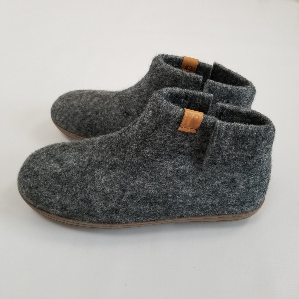 Baabushka Felted Wool Bootie Slippers Indoor Outdoor Size 10.5 Women Near New